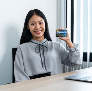 Number of publicly traded companies